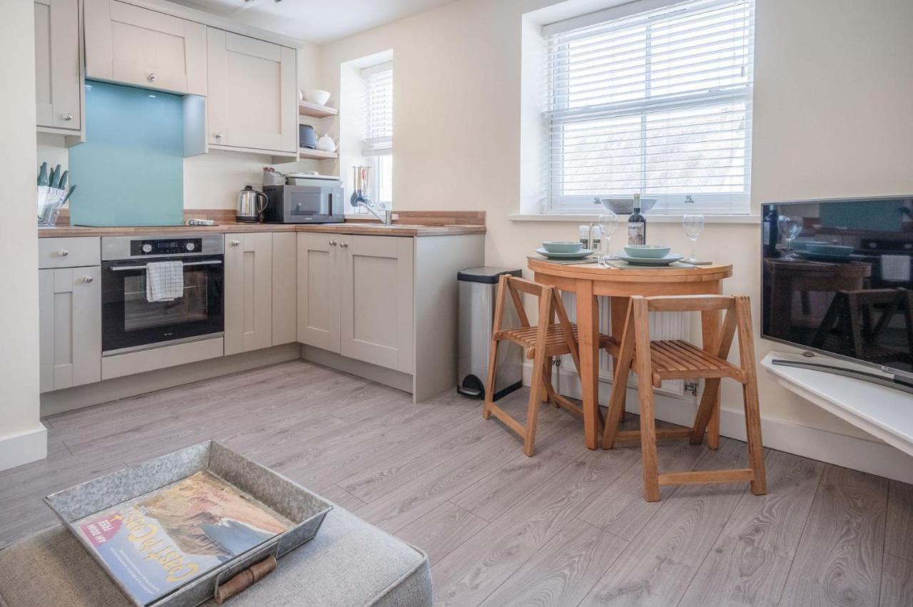 Myrtle - 1 Bedroom Apartment - Saundersfoot Ngoại thất bức ảnh